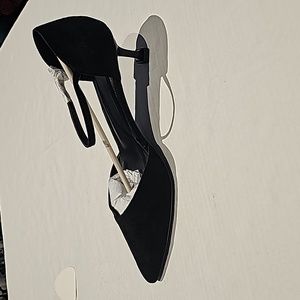 Black suede like kitten heels size 11